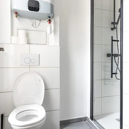 Elegant Studio For 2 - Very Close To Huge Parc Appartamento *